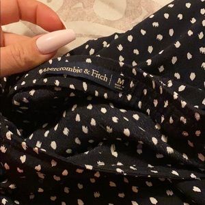 Side midi skirt black pattern